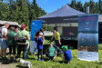 Na kole jen s přilbou