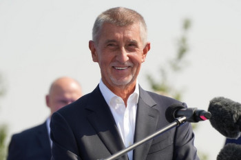 Babiš kritizuje tajné služby. Kdo jim ale zadává úkoly?