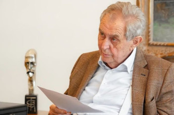 Hrubá chyba Evropské komise. Střílíme se do vlastní nohy, říká Zeman