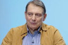 Kdo jsou dezinformátoři? Paroubek rozebral cestu šéfa CIA do Moskvy