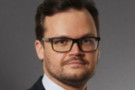 Uklidnění bojů vrací ropu zpět k 90 dolarům za barel