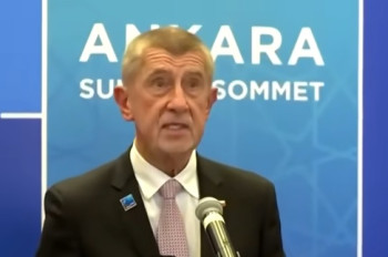 Po summitu nepřišla ostuda. Podle Babiše přišla manipulace