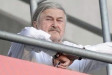 Máme se tu jako prasata v žitě. Ringo Čech obrátil stížnosti naruby