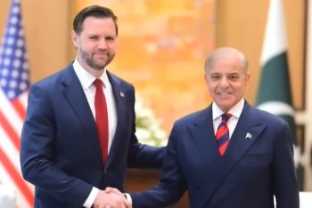 Zpožděná jednání s Íránem odhalují hlubokou krizi USA