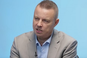 Moravec se ocitl mentálně na úrovni Ludvíka XIV., říká Rajchl