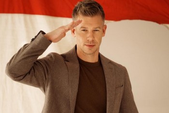 Orbán padl, ale vyhráno není. Vítězství Tiszy budí obavy