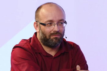 „Máme holé ruce i holou řiť.“ Vidlák o Pavlovi, Rusku a NATO