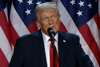 Demokracie v ohrožení. Trump urychluje globální úpadek