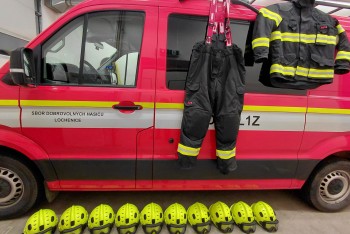 Nadace ČEZ podpořila hasiče v Lochenicích