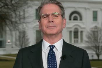 Sankce stranou. Washington chce pustit ruskou ropu na trh